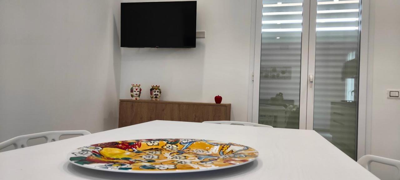 סירקוזה Casa Vacanze Rainbow, Siracusa מראה חיצוני תמונה