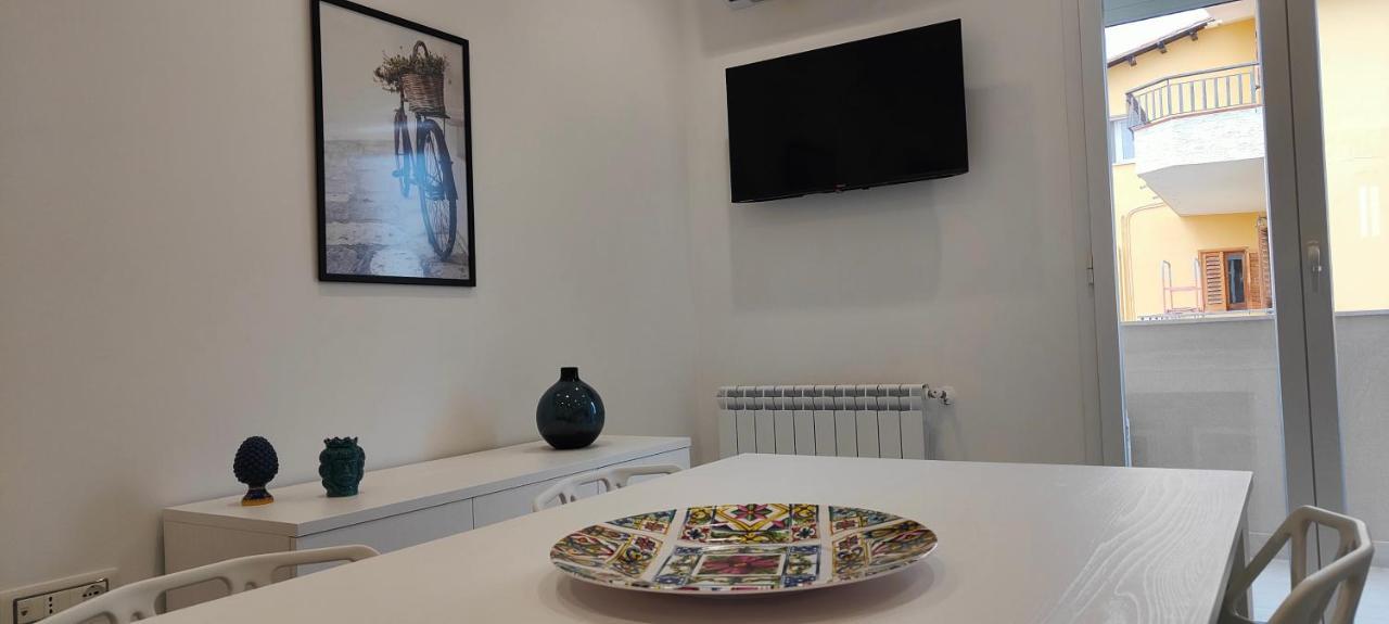 סירקוזה Casa Vacanze Rainbow, Siracusa מראה חיצוני תמונה